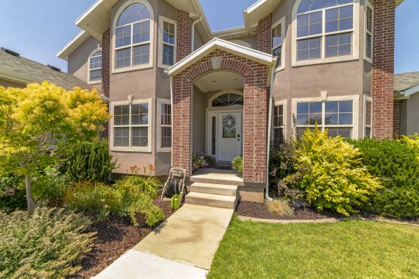 Cost of Transom Window Replacement in Carrollton