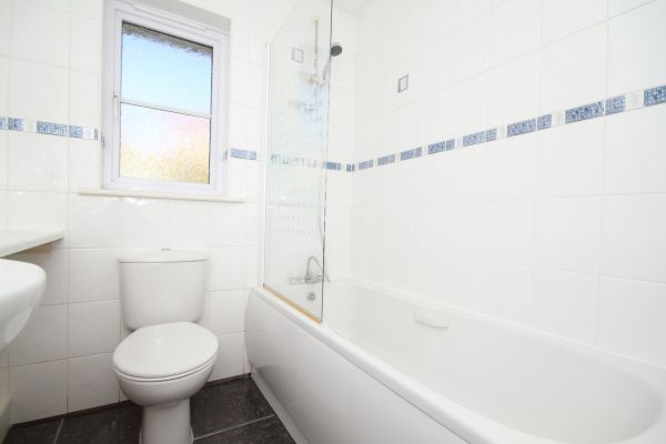Cost of Shower Window Replacement in Carrollton